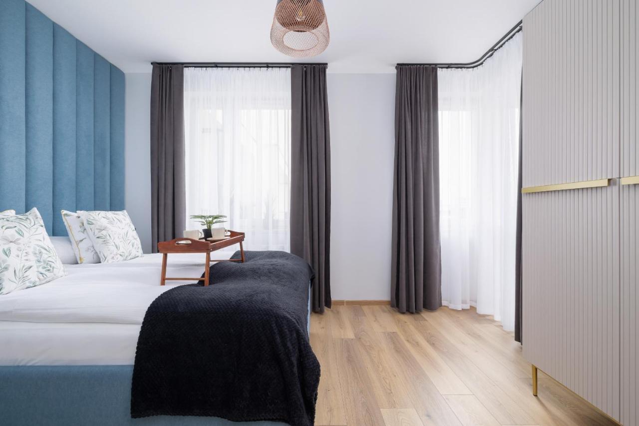 Osiedle Avia Harmonious Apartment With Balcony & Parking Cracow By Renters Prestige Cracóvia Exterior foto